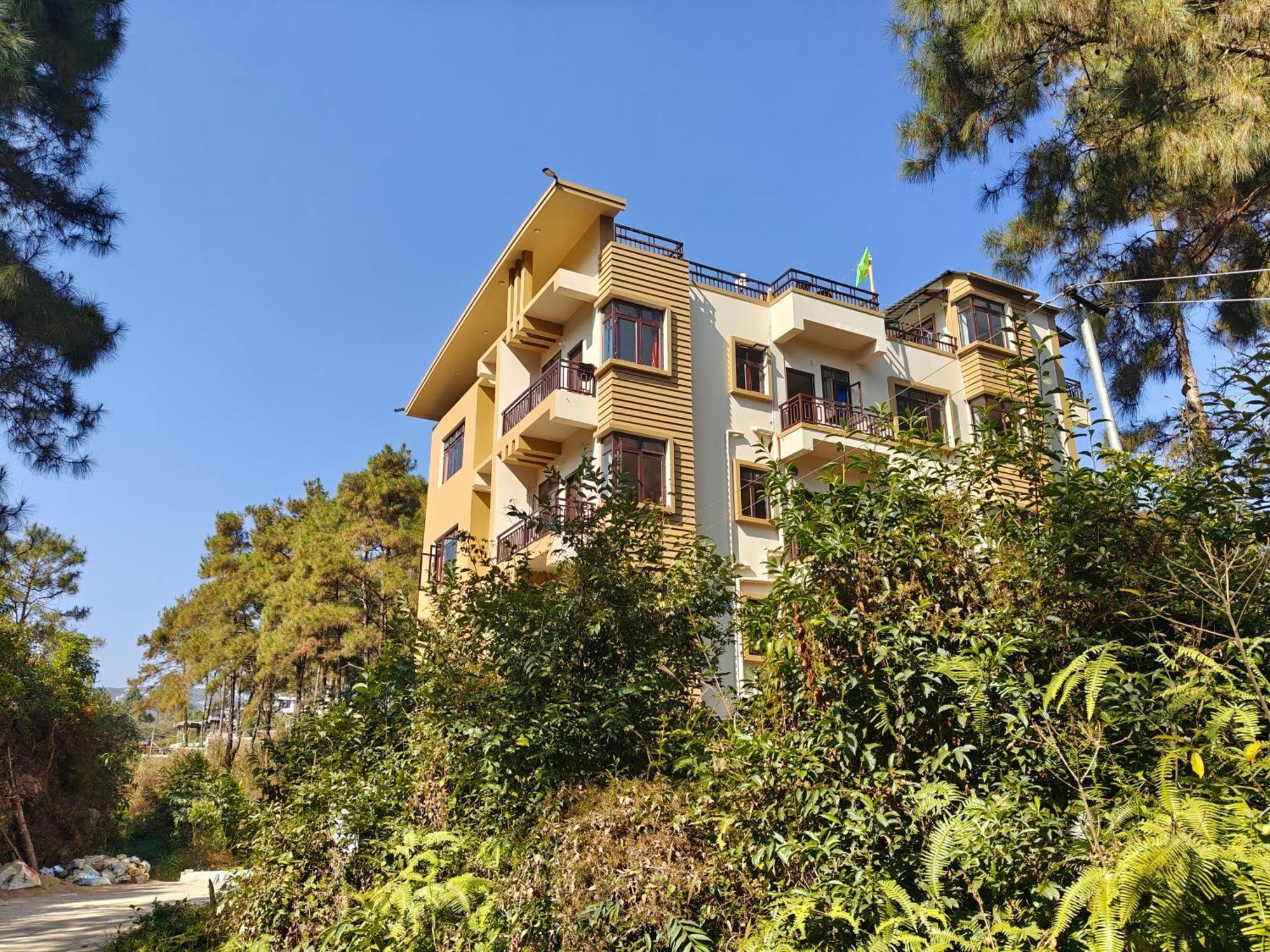 Xtsy Travellers Hostel Shillong Ngoại thất bức ảnh